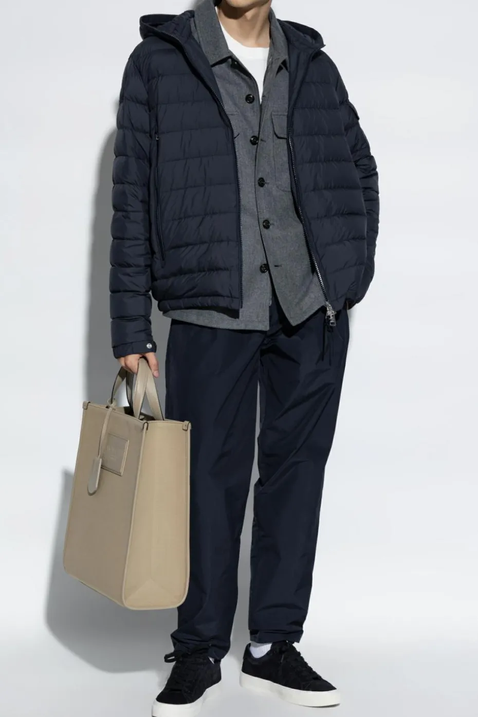 Moncler GRANATOWY Ortalionowe spodnie o luźnym kroju