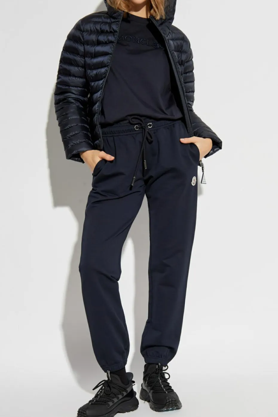 Moncler GRANATOWY Spodnie dresowe z logo