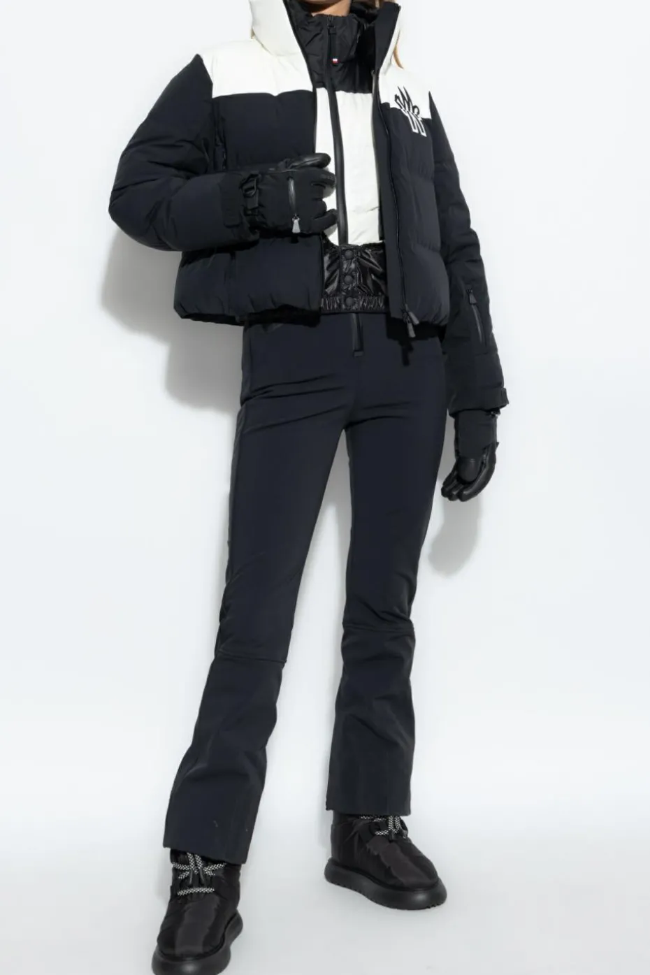 Moncler Grenoble CZARNY MONCLER GRENOBLE PERFORMANCE & STYLE