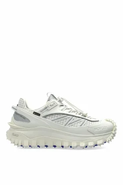 Moncler kremowy Buty sportowe `Trailgrip GTX`