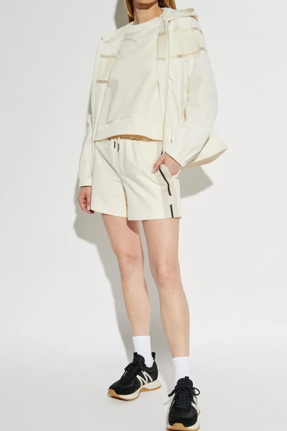 Moncler kremowy Kurtka `Clisson`