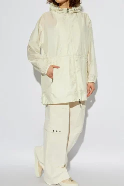 Moncler kremowy Parka `Wete`