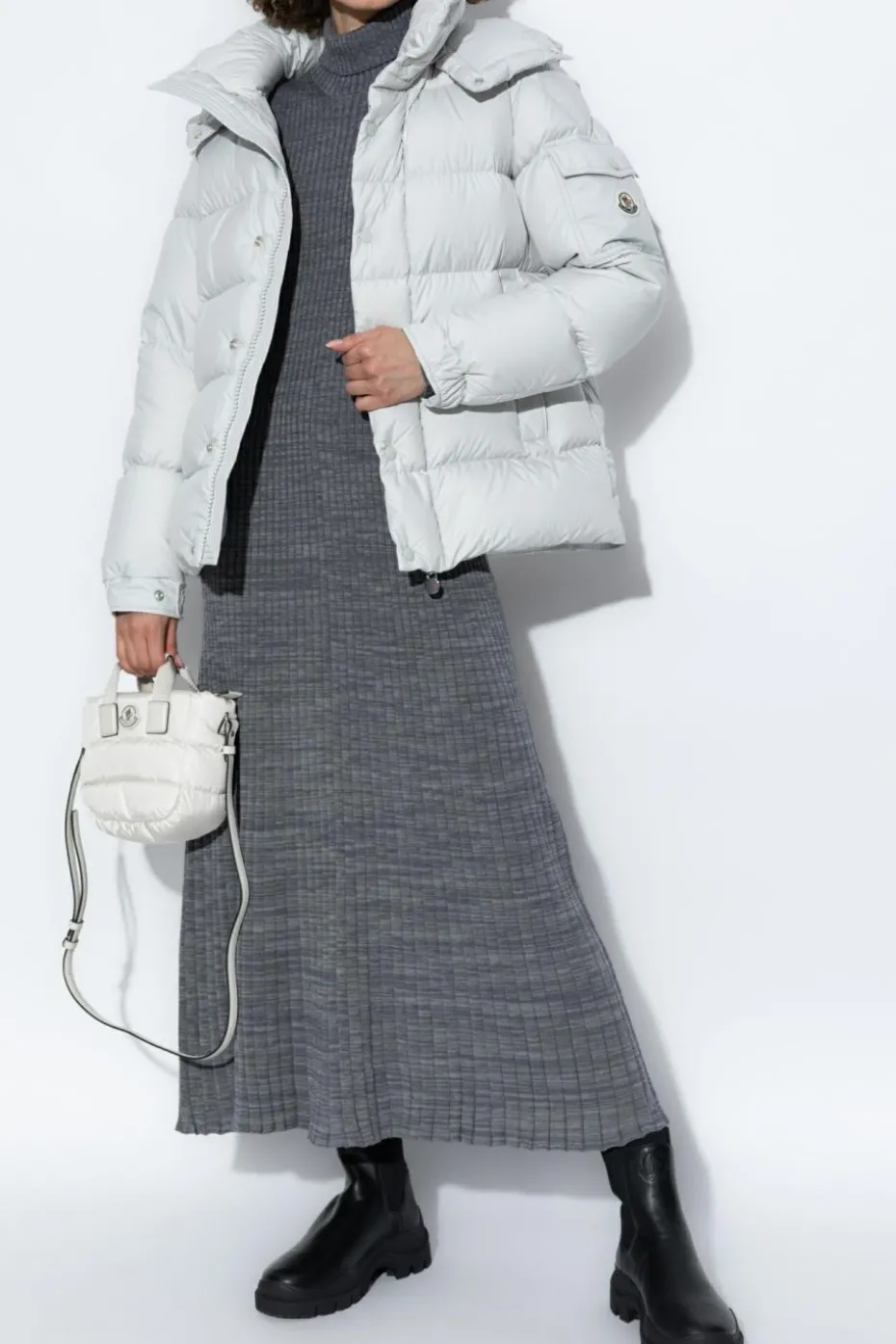 Moncler SZARY Wełniana sukienka