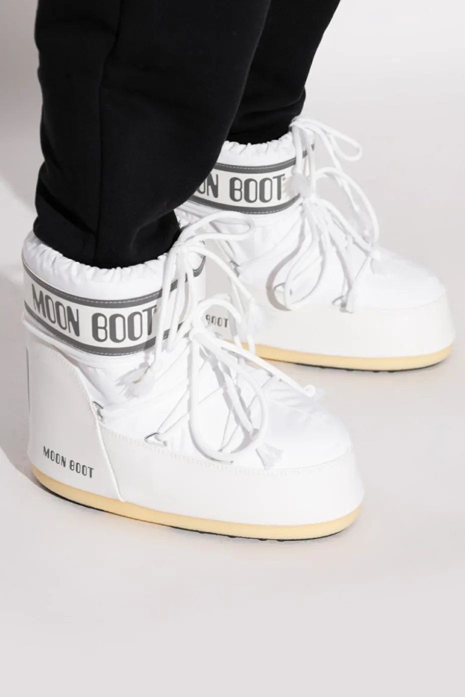 Moon Boot BIAŁY Śniegowce ‘Icon Low Nylon’
