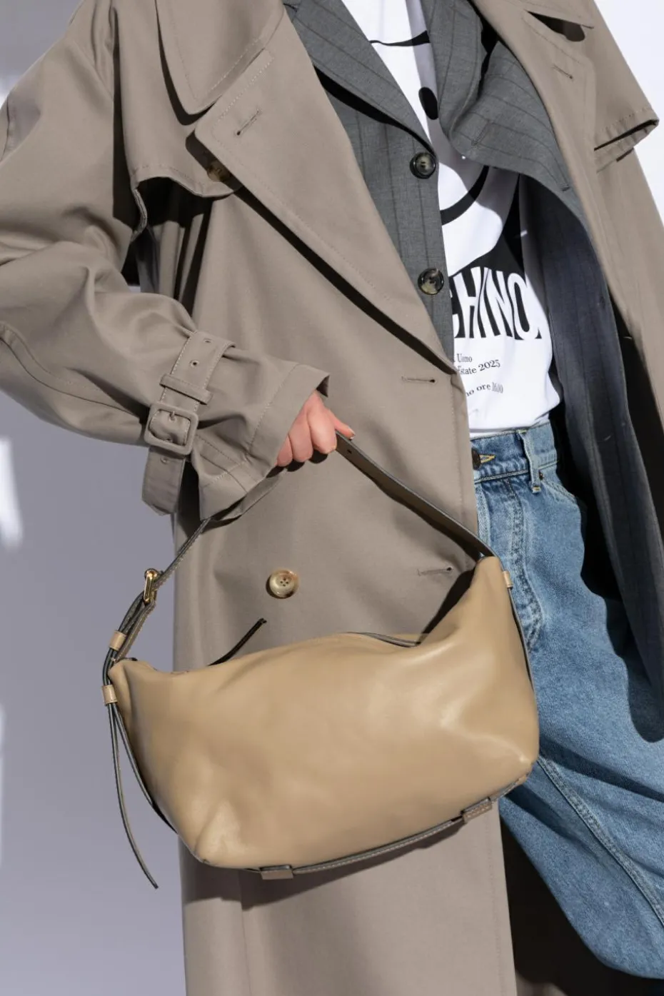 Moschino beżowy Skórzana torba na ramię