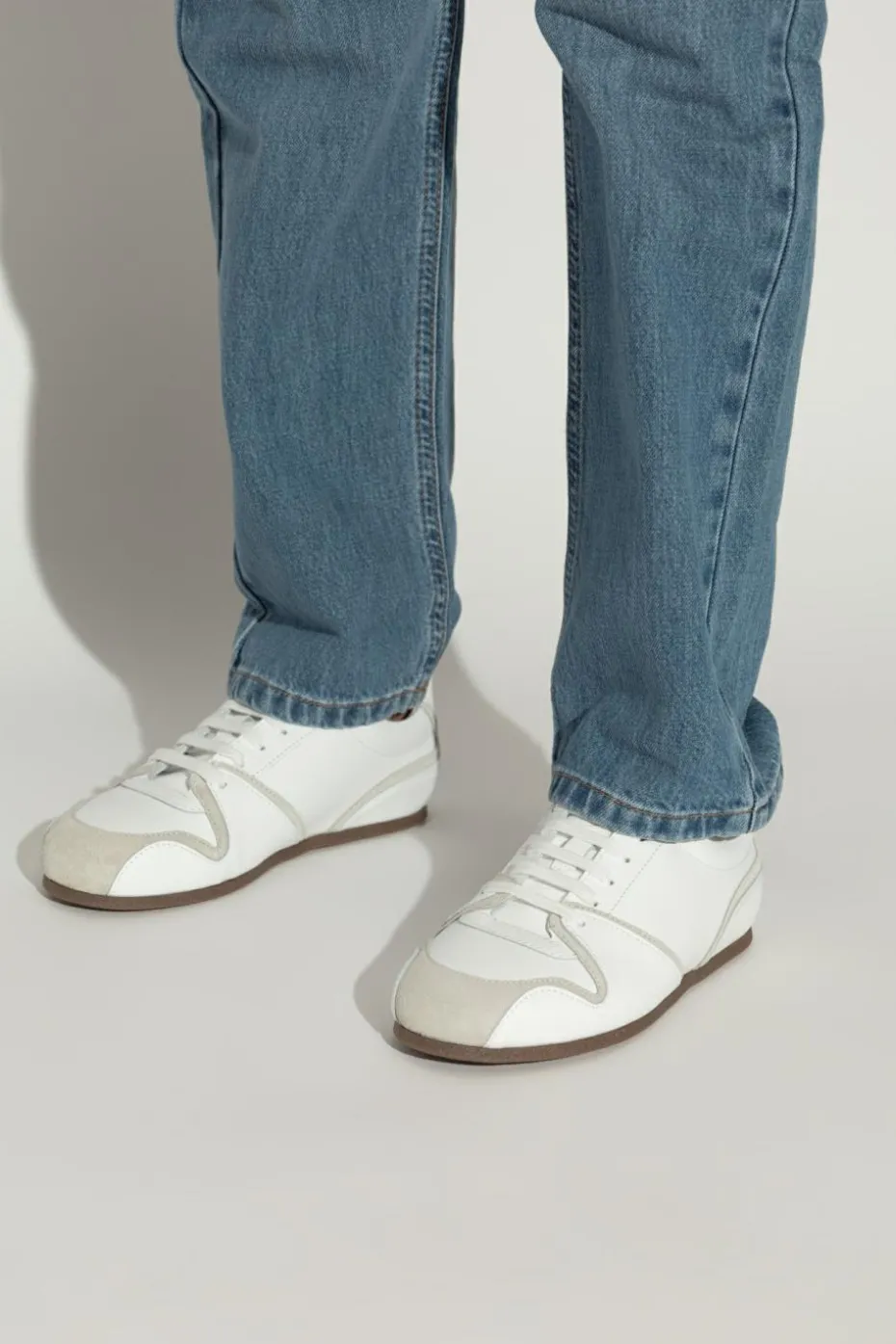 Moschino BIAŁY Skórzane buty sportowe
