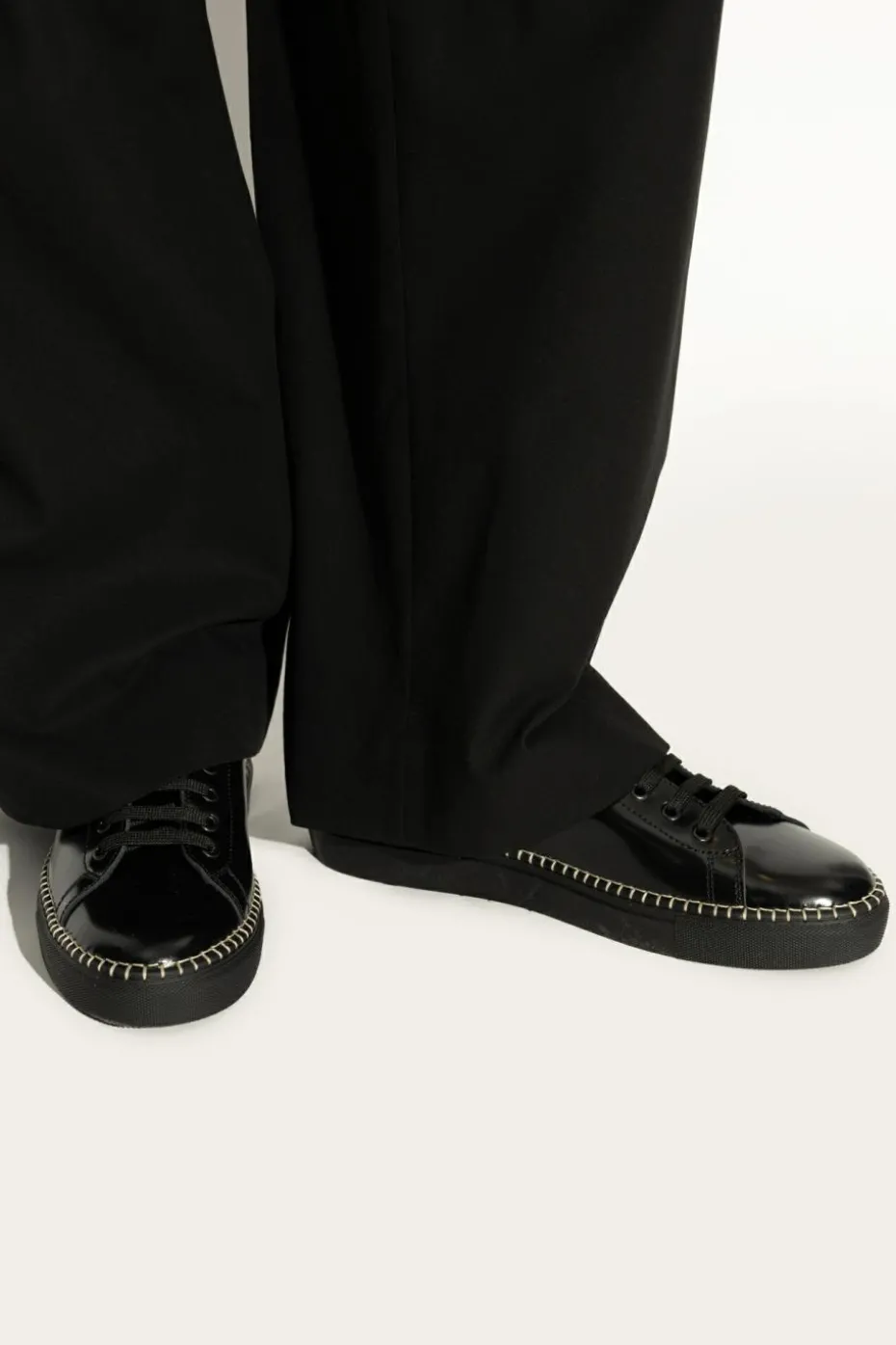 Moschino CZARNY Skórzane buty sportowe