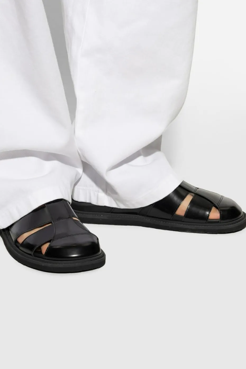 Moschino CZARNY Skórzane buty