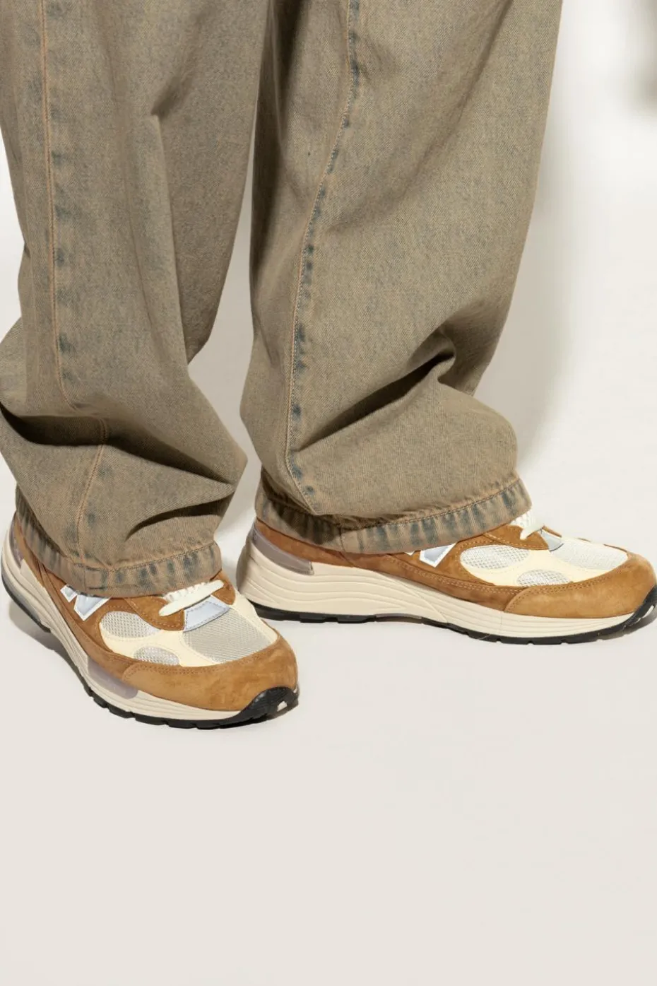 New Balance beżowy Buty sportowe `U992CC`
