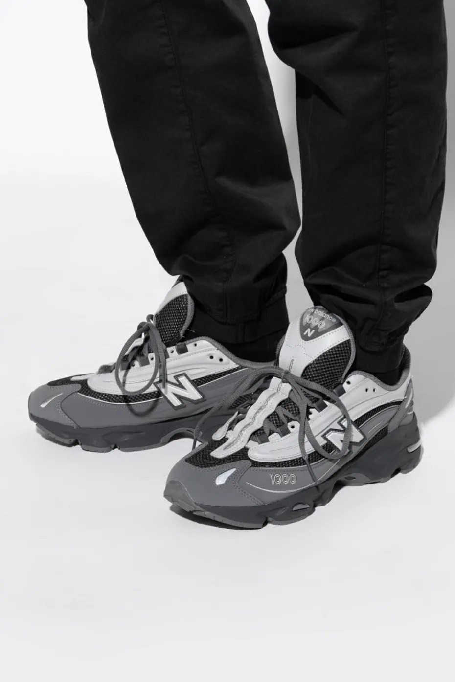 New Balance SZARY Buty sportowe `M1000MEG`