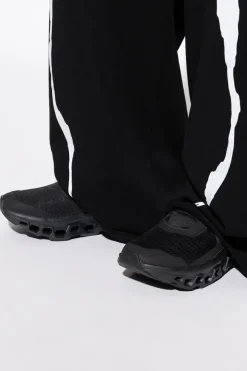 On Running CZARNY Buty sportowe `Cloudmonster Void`
