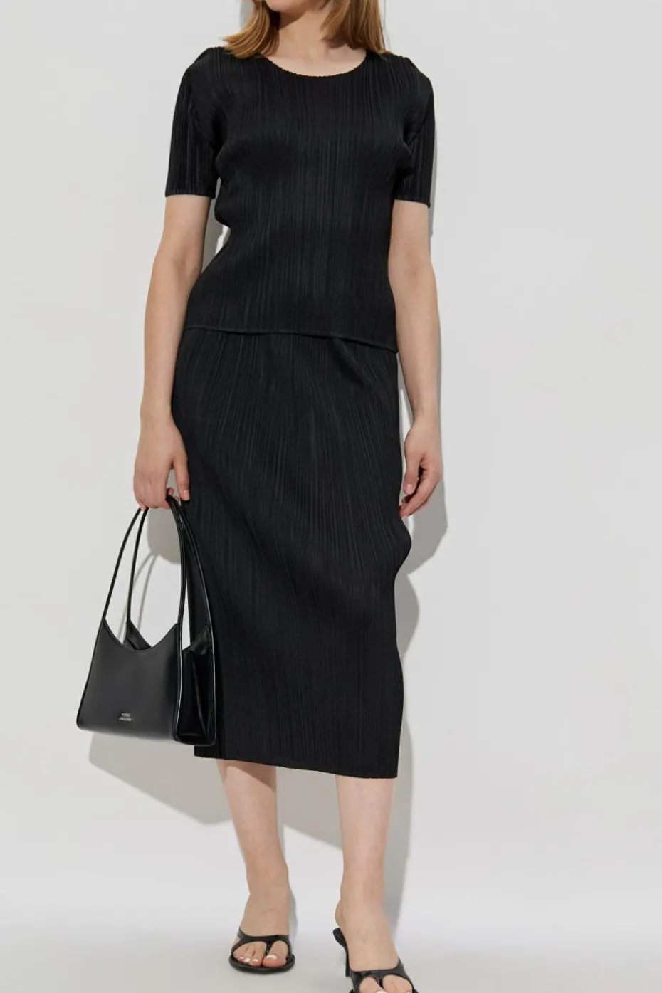 Pleats Please Issey Miyake CZARNY Plisowany top