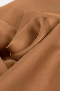 Saint Laurent BRĄZOWY Jedwabna chusta