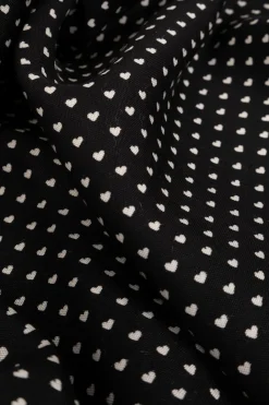 Saint Laurent CZARNY Chusta z surowym wykończeniem