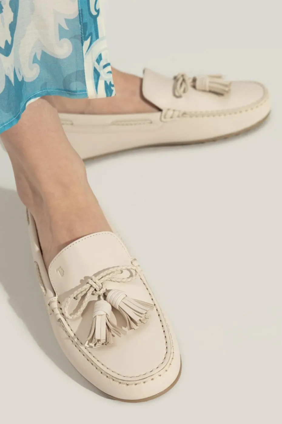 Tod’s kremowy Skórzane mokasyny