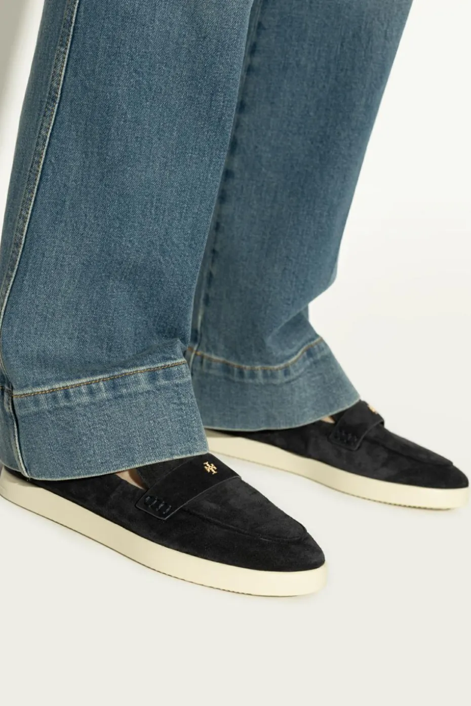 Tory Burch GRANATOWY Zamszowe buty typu `loafers`