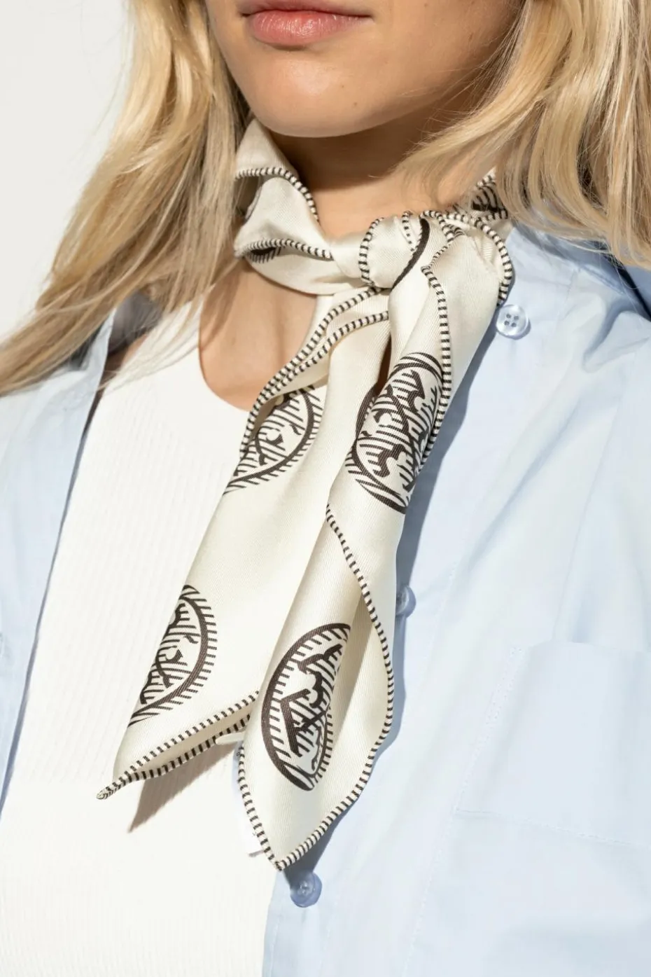 Tory Burch kremowy Jedwabna chusta z logo