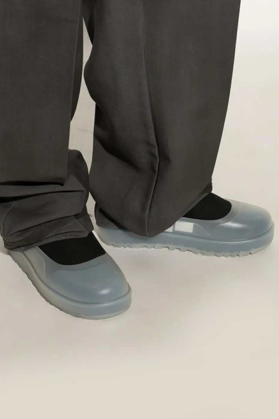 UGG BIAŁY Gumowe nakładki `UGGguard 2.0`