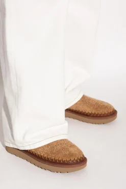 UGG BRĄZOWY Klapki `Classic Micro Biarritz`