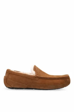 UGG BRĄZOWY Mokasyny z futrzanym wykończeniem ‘M Ascot’