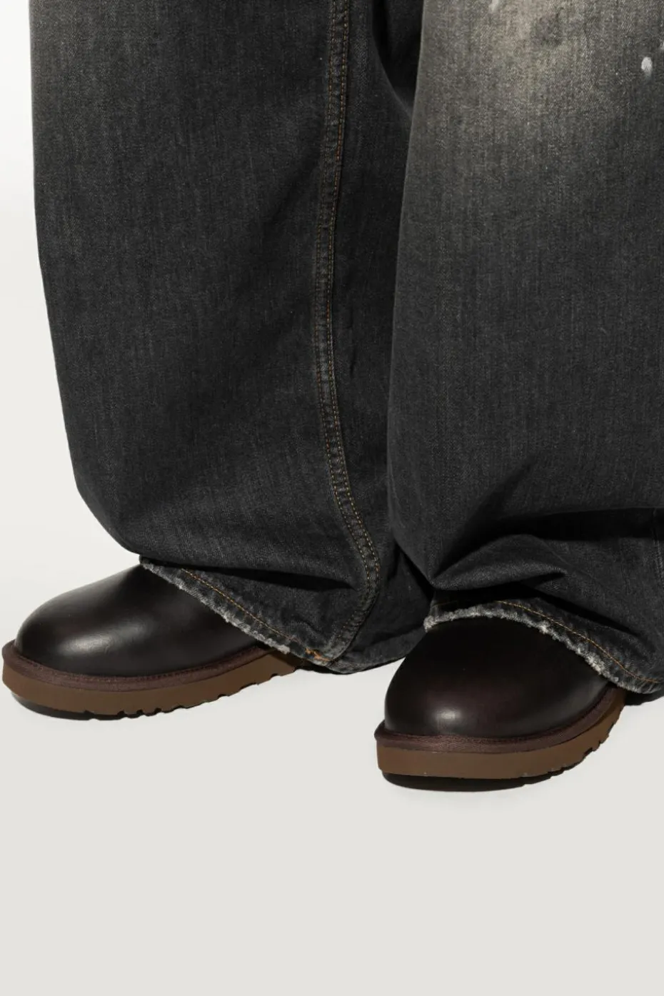 UGG BRĄZOWY Śniegowce `Classic Ultra Mini`