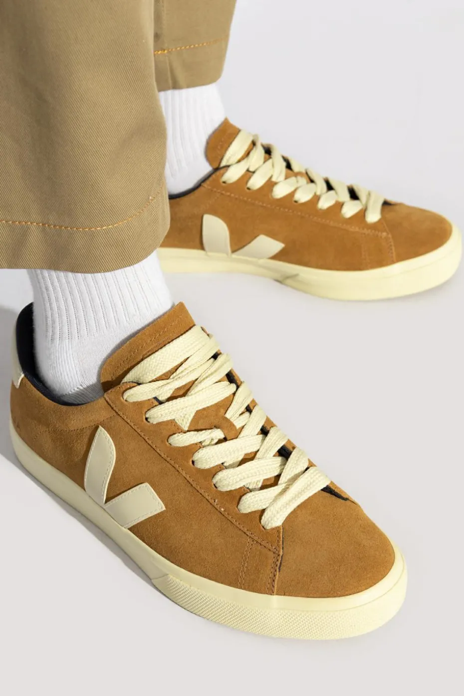 Veja beżowy Buty sportowe `Campo Leather`