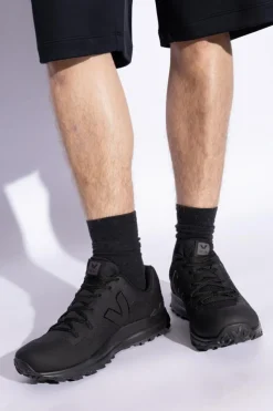 Veja CZARNY Buty sportowe `FITZ LIGHT ALVEOMESH`