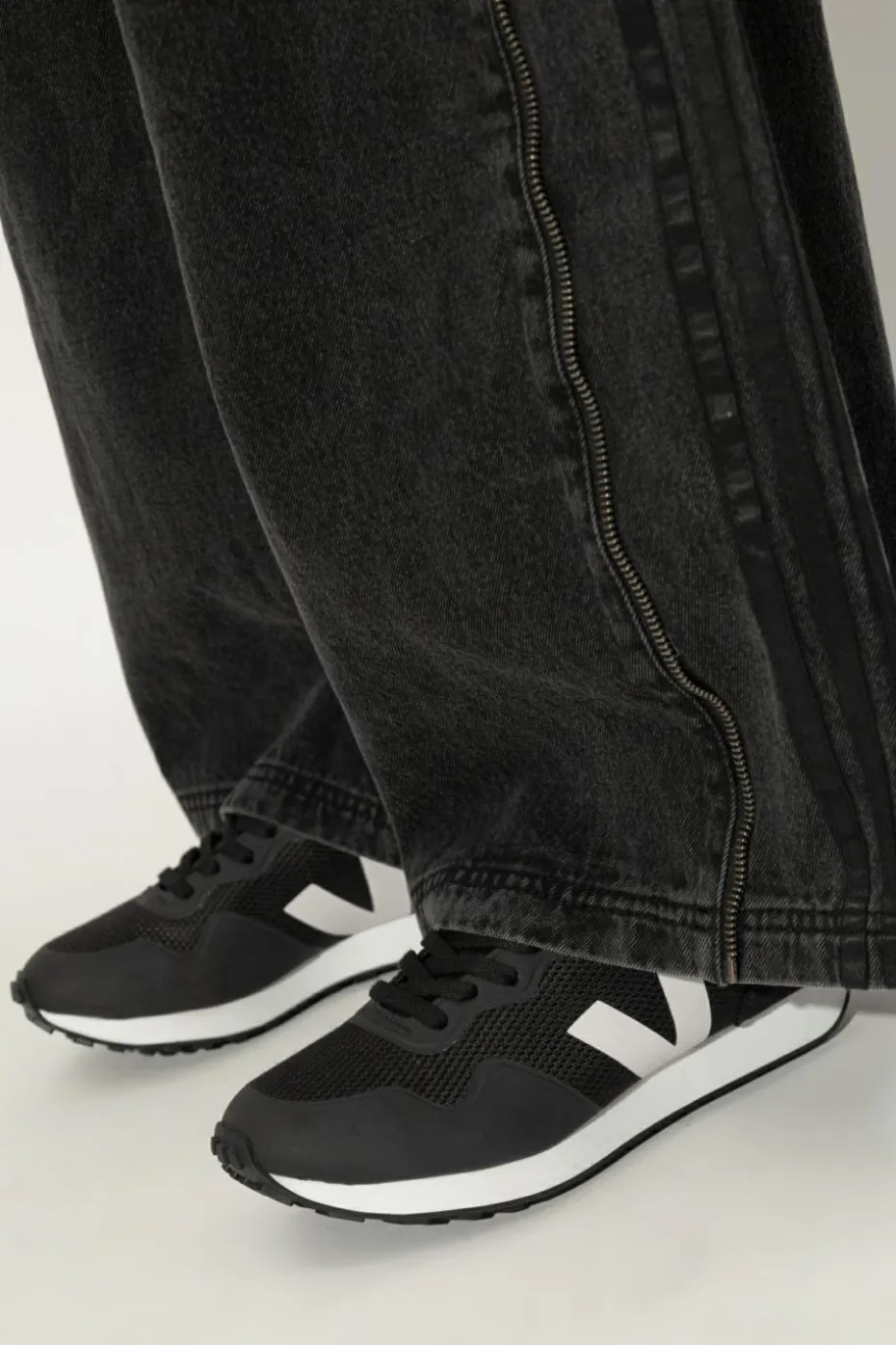 Veja CZARNY Buty sportowe `SDU TPU B-MESH`