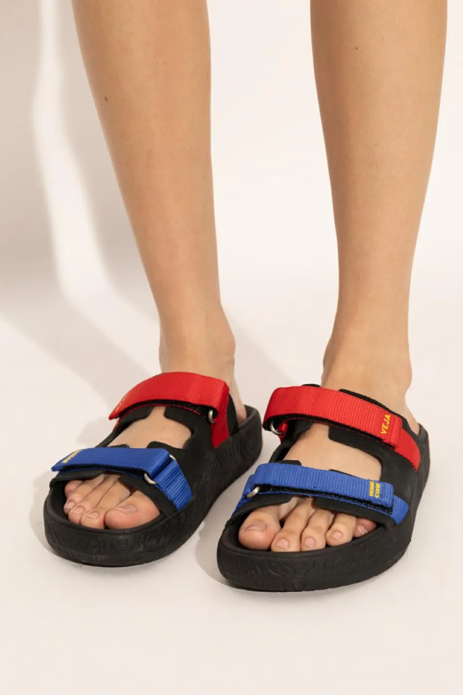 Veja CZARNY VEJA X HOMECORE