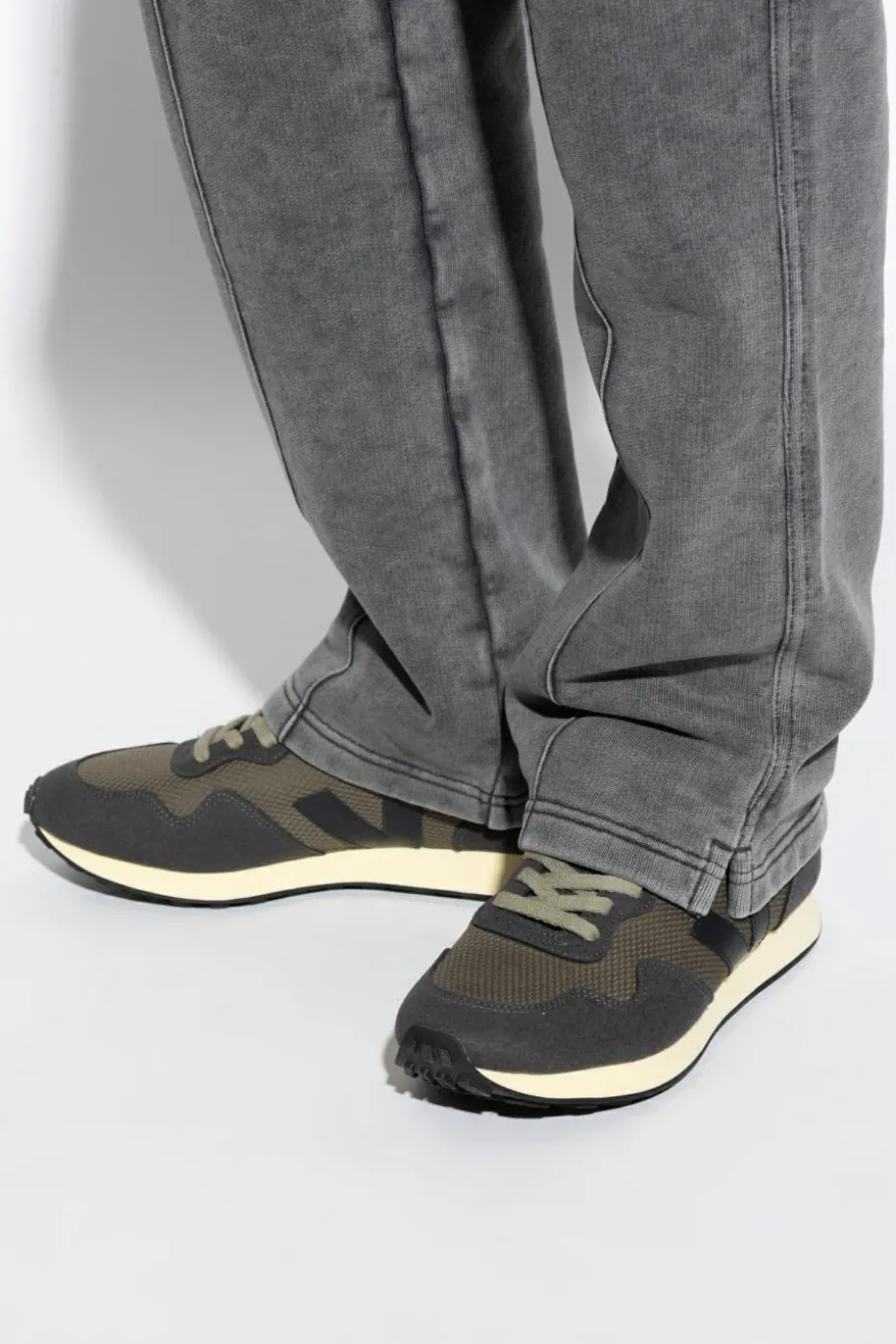 Veja SZARY Buty sportowe `SDU REC ALVEOMESH`