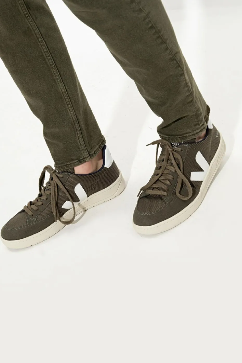 Veja ZIELONY Buty sportowe ‘V-12 B-Mesh’