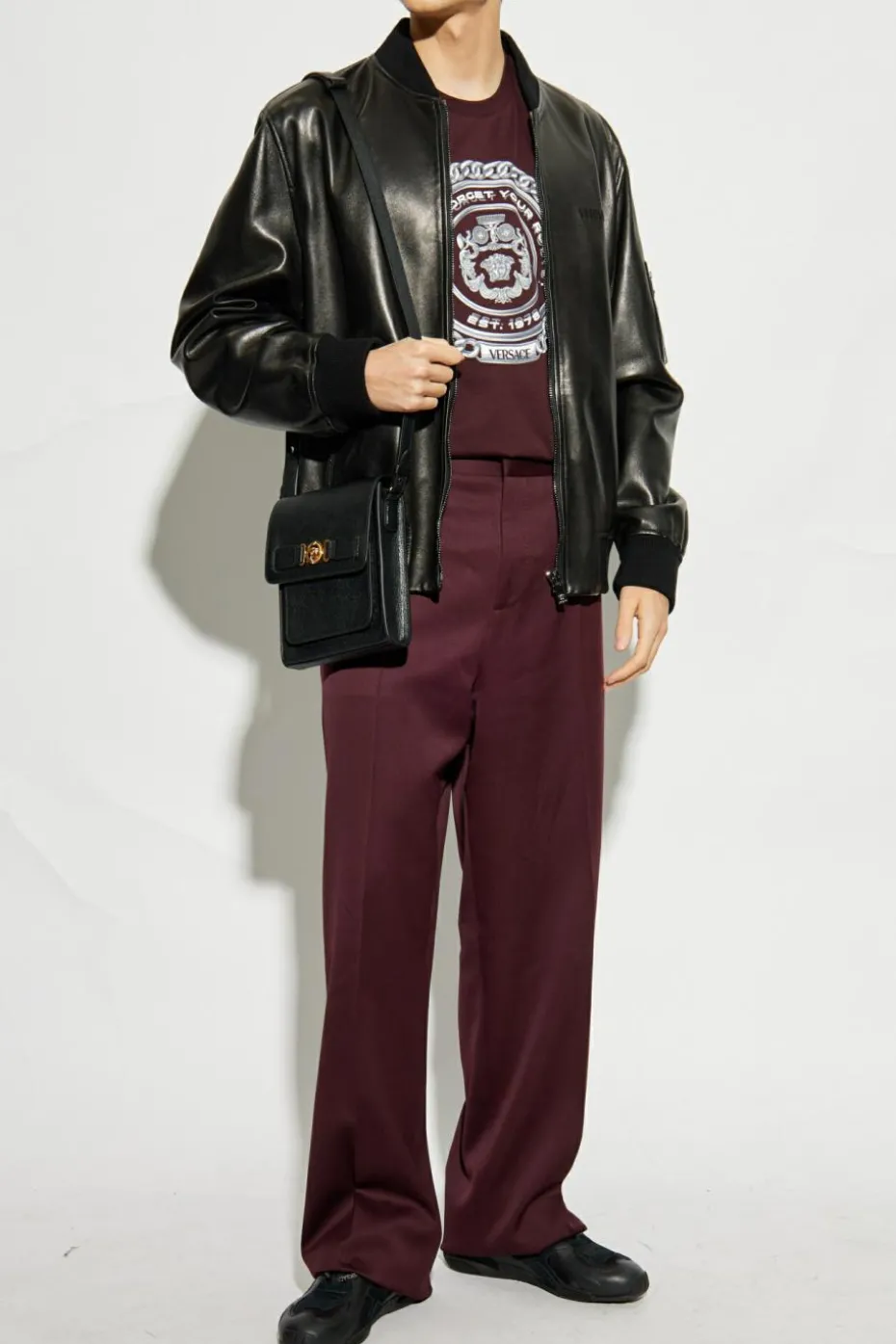 Versace BORDO T-shirt z nadrukowanym logo