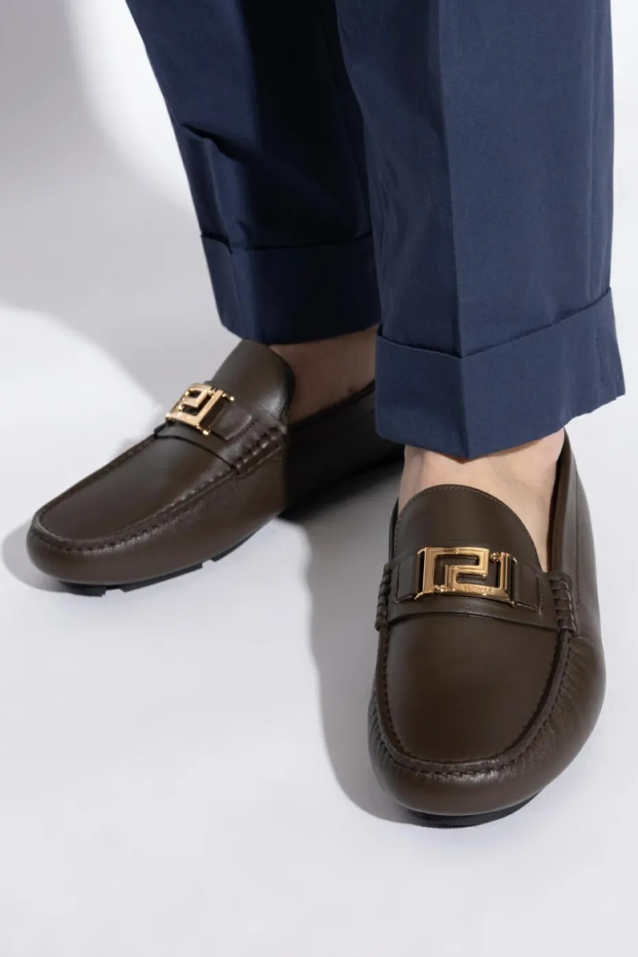Versace BRĄZOWY Skórzane mokasyny