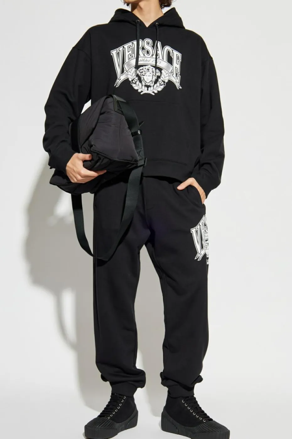 Versace CZARNY Bluza z nadrukiem
