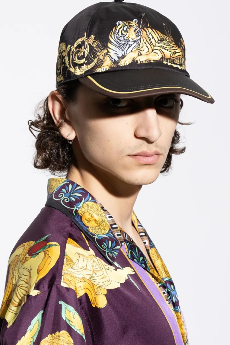 Versace CZARNY Czapka z daszkiem