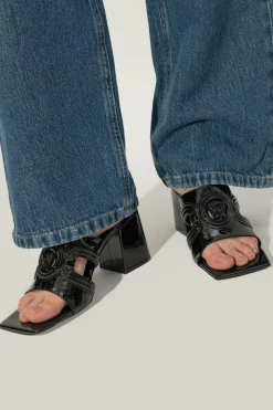 Versace CZARNY Klapki na obcasie