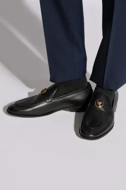Versace CZARNY Skórzane buty typu ‘loafers’