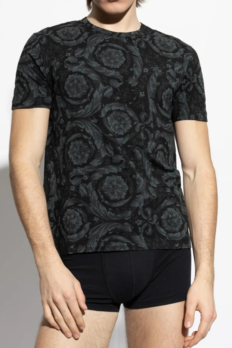 Versace CZARNY T-shirt bieliźniany z nadrukiem `Barocco`