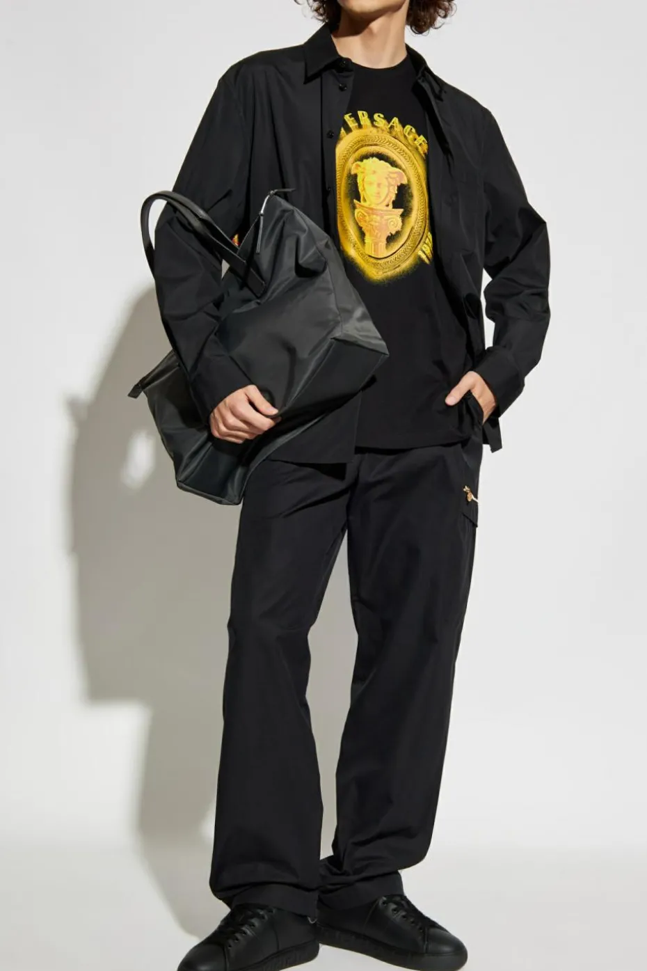 Versace CZARNY T-shirt z nadrukowanym logo