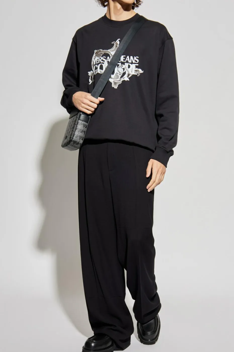 Versace Jeans Couture CZARNY Bluza z nadrukiem