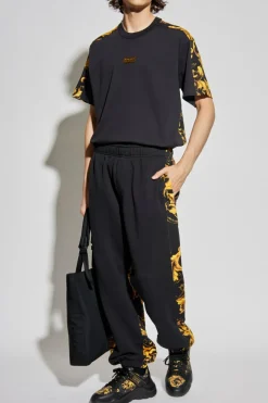 Versace Jeans Couture CZARNY T-shirt z nadrukiem `Barocco`