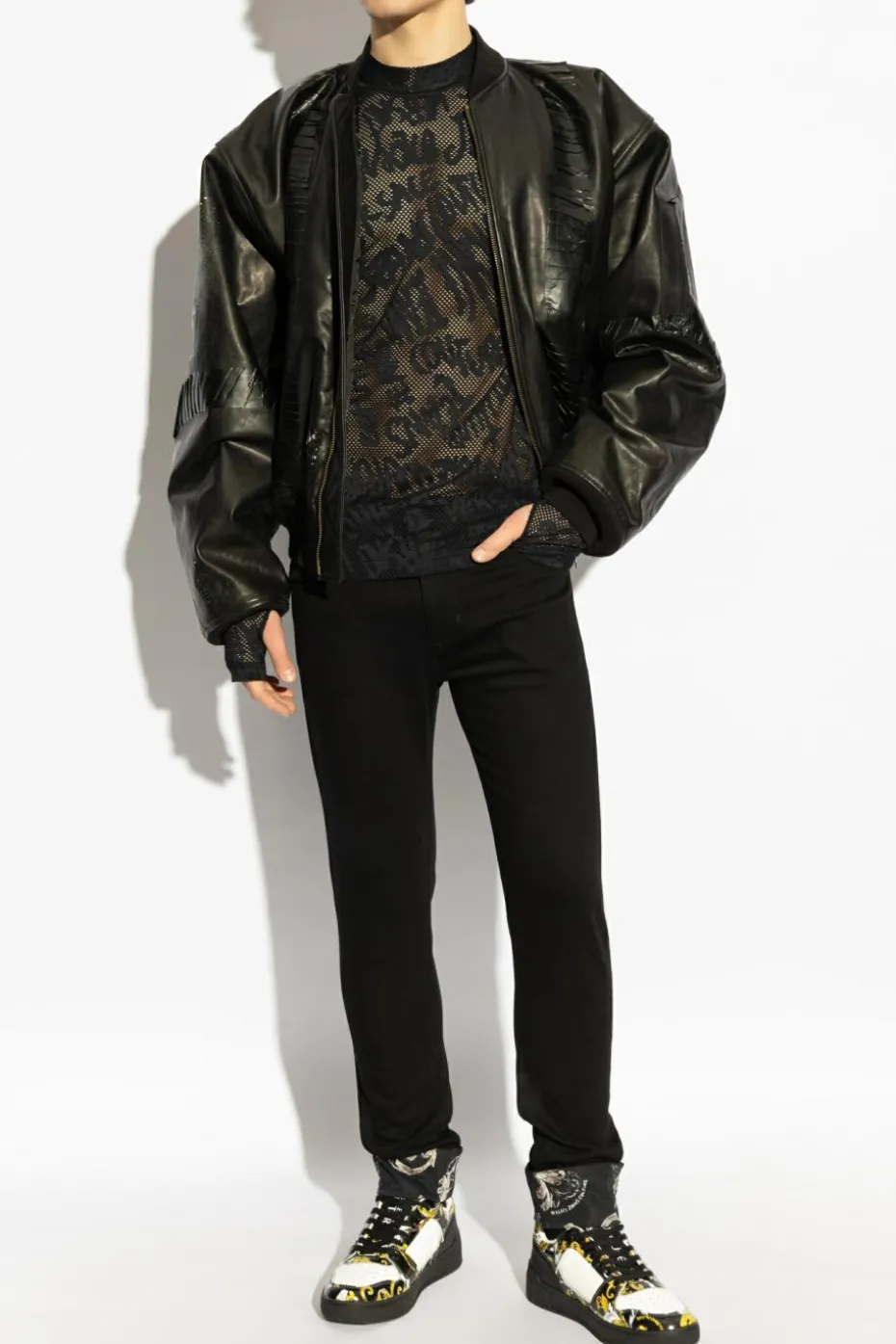 Versace Jeans Couture CZARNY Jeansy z nadrukiem `Barocco` na kieszeniach