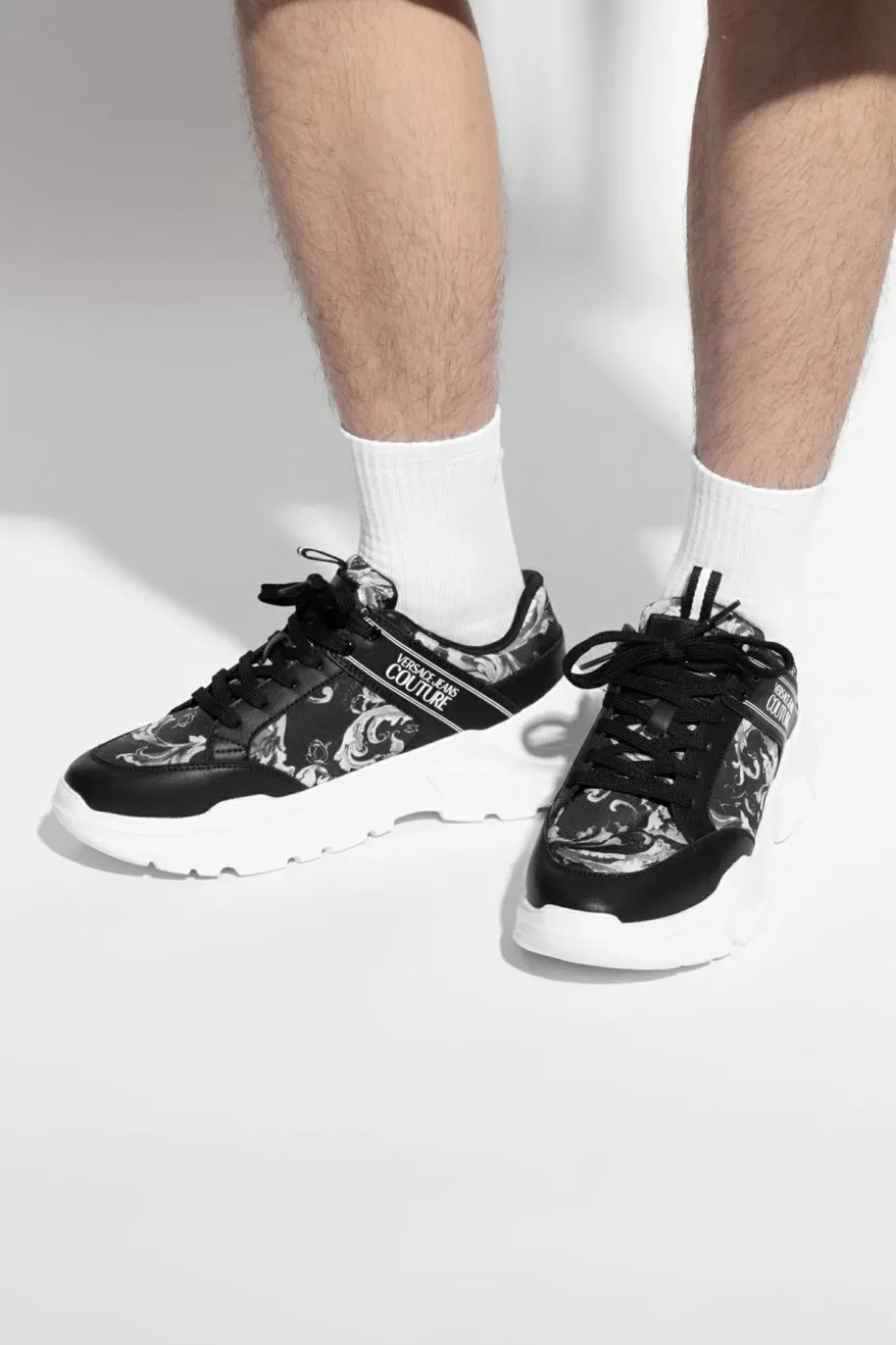 Versace Jeans Couture CZARNY Buty sportowe z nadrukiem `Barocco`