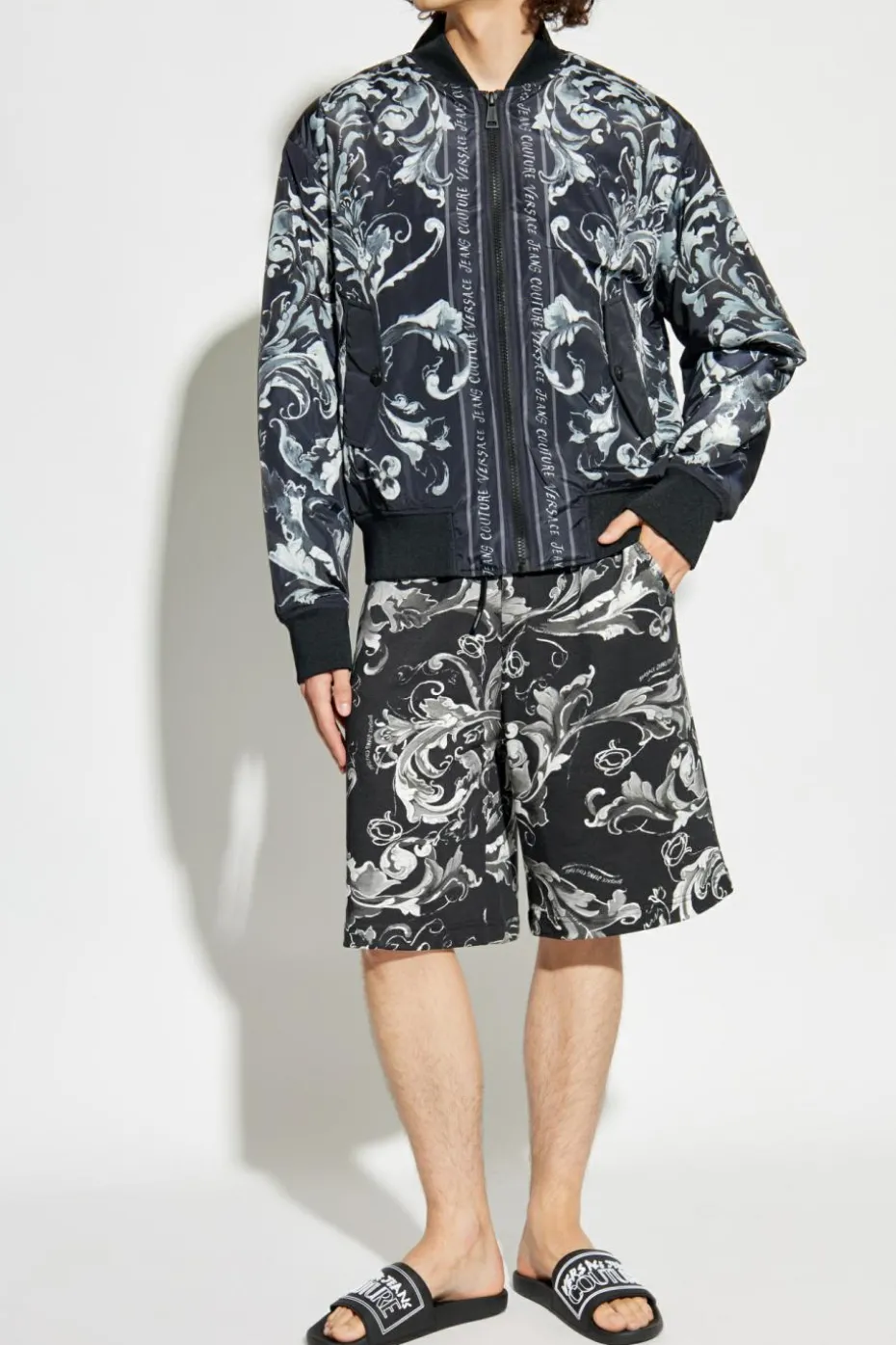 Versace Jeans Couture SZARY Kurtka typu `bomber`