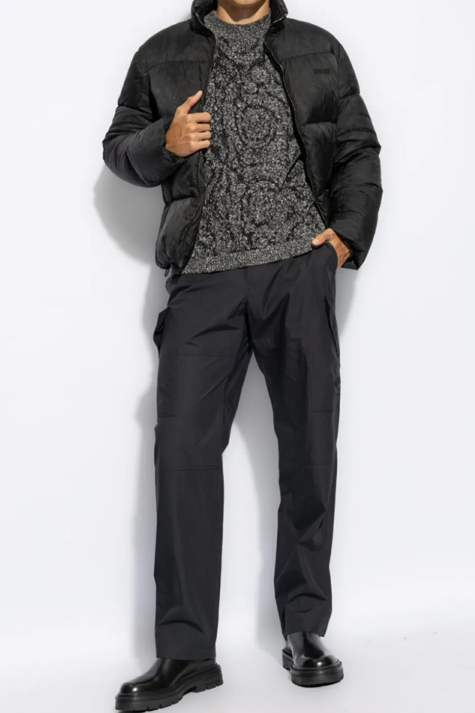 Versace SZARY Sweter z motywem `Barocco`