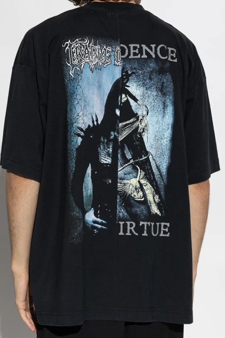 VETEMENTS CZARNY T-shirt typu `oversize`