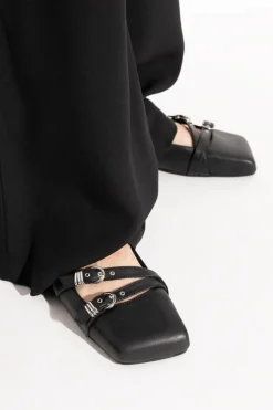 Vic Matie CZARNY Skórzane buty `Logic`