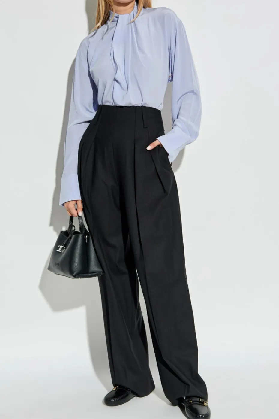 Victoria Beckham CZARNY Spodnie z zaszewkami